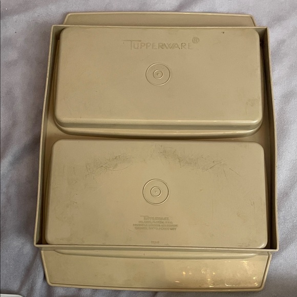 Tupperware Egg Storage Container - Picture 4 of 6